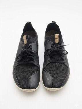 Vivo Barefoot Men's Black Knit Lace-Up Sneakers with Tan Pull Tabs